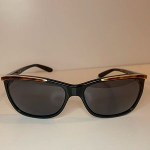 Oakley Confront Women’s Sunglasses New Never Worn